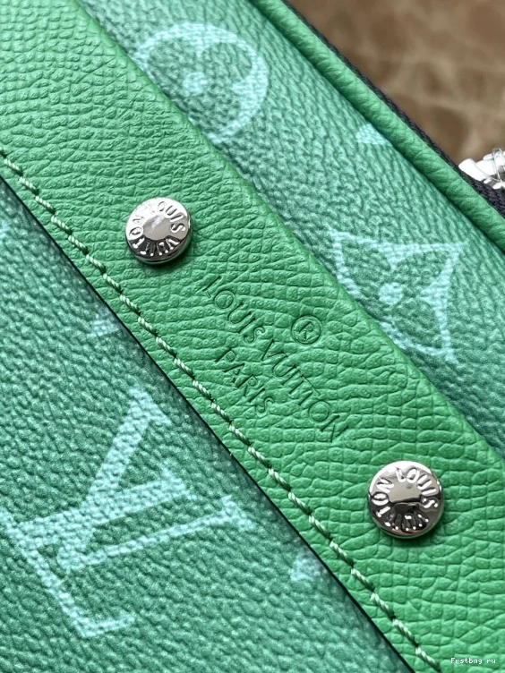 Frstbag ru LOUIS Nano Alpha-11.0*18.5*6.5CM VUITTON 0728